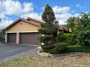 5434 NW 87th Terrace in Coral Springs, FL - Foto de edificio - Building Photo