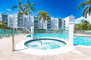 3675 Seaside Dr, Unit undisclosed in Key West, FL - Building Photo