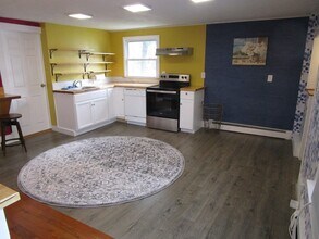 216 Irving St in Framingham, MA - Building Photo - Building Photo