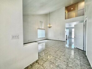 3828 Climbing Rose St in Las Vegas, NV - Building Photo - Building Photo
