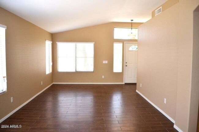 1123 N 88th Pl in Mesa, AZ - Building Photo - Building Photo