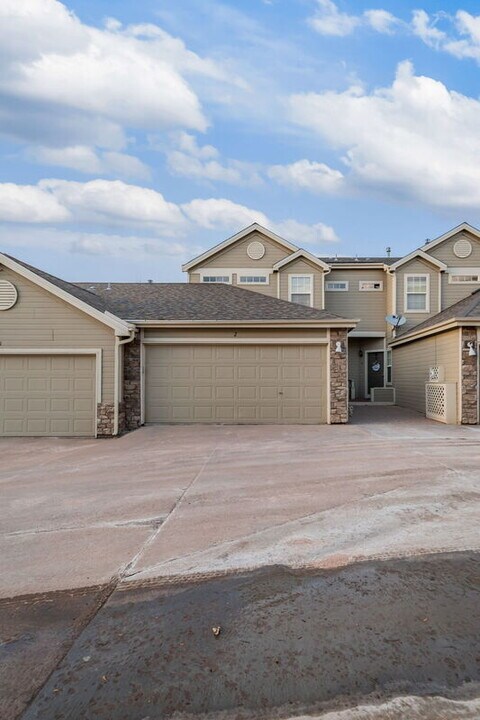 299 W Jamison Cir in Littleton, CO - Foto de edificio