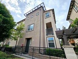 1311 Groveside Way in Fullerton, CA - Building Photo