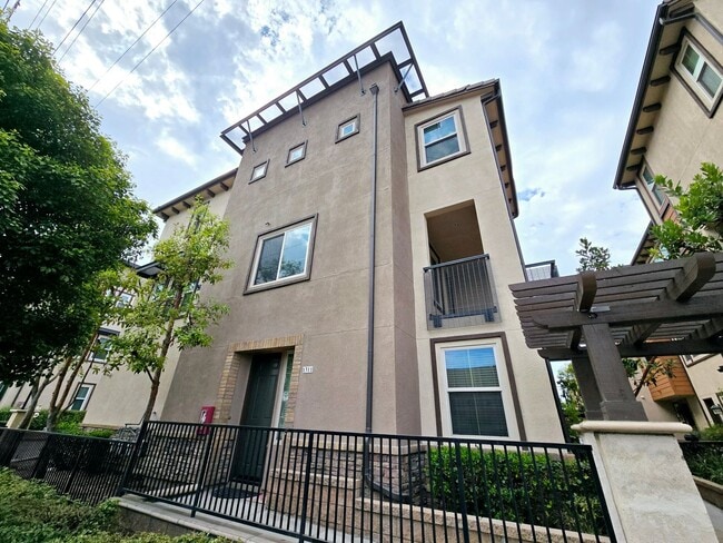 property at 1311 Groveside Way