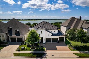 8336 Western in The Colony, TX - Building Photo