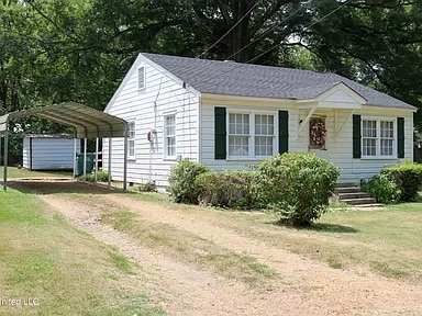 213 Lindale St in Senatobia, MS - Building Photo - Building Photo
