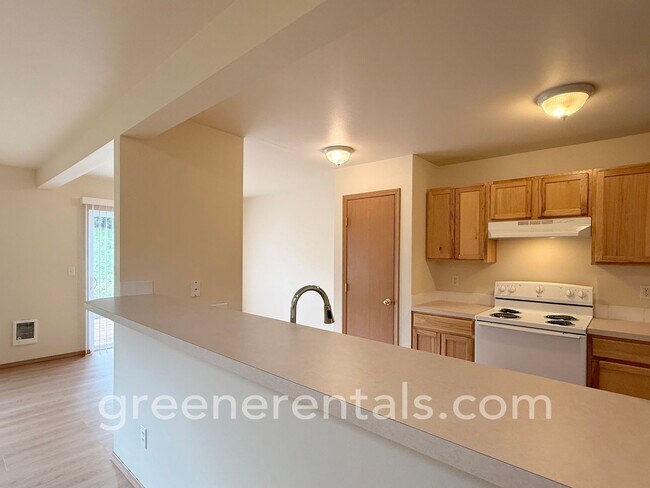 721 Desoto St SW in Tumwater, WA - Building Photo - Building Photo