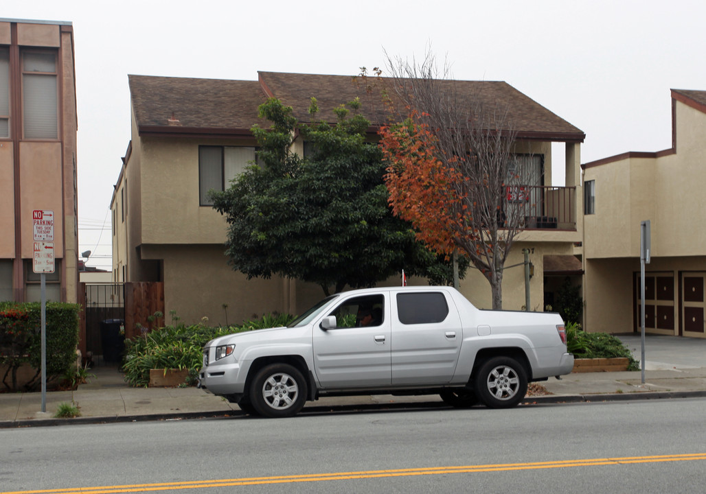 507 Grand Ave in South San Francisco, CA - Foto de edificio