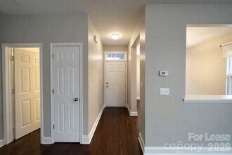 121 Walnut Cove Dr in Mooresville, NC - Building Photo - Building Photo