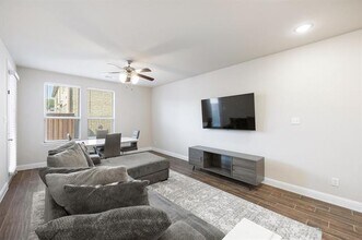 1014 MJ Brown St in Allen, TX - Building Photo - Building Photo