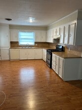 422 Ann Dr in Rayne, LA - Building Photo - Building Photo