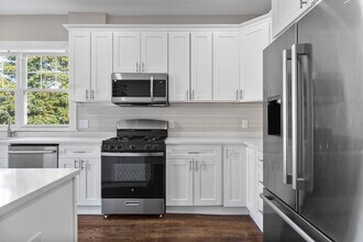 62 Chestnut St in Saugus, MA - Building Photo - Building Photo
