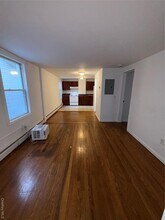 58 Gifford Ave in Poughkeepsie, NY - Building Photo - Building Photo