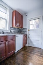 6420 N Newgard Ave-Unit -2W in Chicago, IL - Foto de edificio - Building Photo