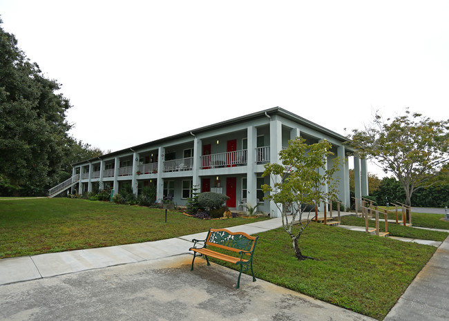 Southgate Apartments in New Port Richey, FL - Building Photo - Building Photo