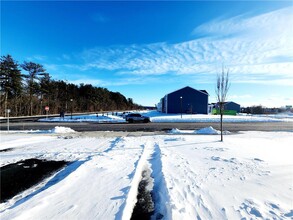 1104 Martin Rd in Breinigsville, PA - Foto de edificio - Building Photo