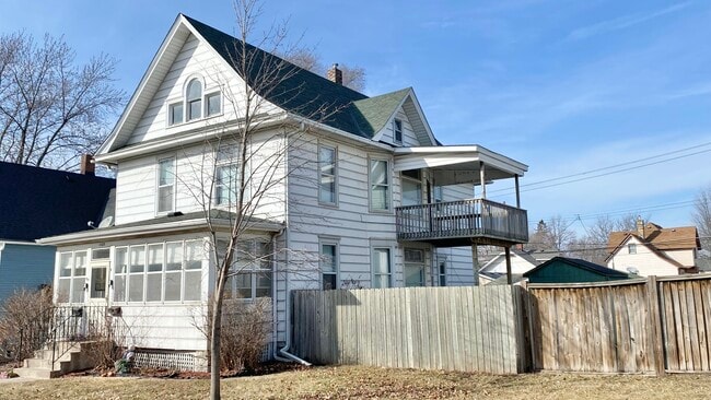 1105 Minnehaha Ave E, Unit #1