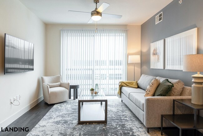 6426 Crystal Run, Unit 1207