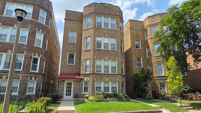 property at 9124 La Crosse Ave
