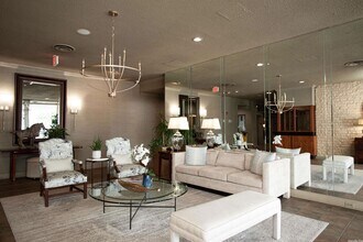 700 E 9th St-Unit -2G in Little Rock, AR - Building Photo - Building Photo