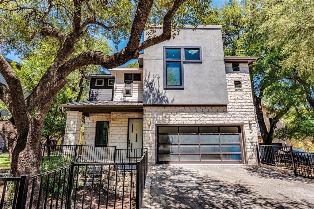 2807 Del Curto Rd in Austin, TX - Building Photo