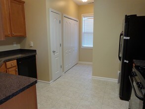 8119 Willowbank Way in Douglasville, GA - Building Photo - Building Photo