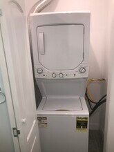 2544 S Bentley Ave in Los Angeles, CA - Foto de edificio - Building Photo