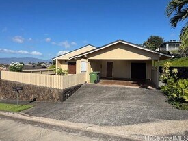 98-2050-2050 Kipikua St in Aiea, HI - Building Photo