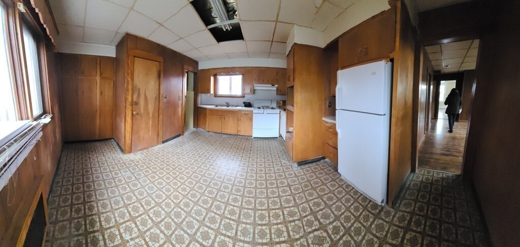 63 Whitman St in Malden, MA - Building Photo
