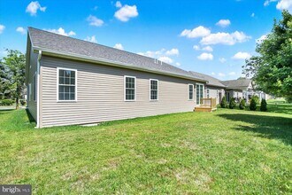 51 Franklin Dr in Mechanicsburg, PA - Building Photo - Building Photo