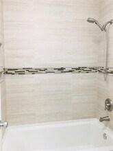 2454 NW 52nd Ave in Lauderhill, FL - Building Photo - Building Photo