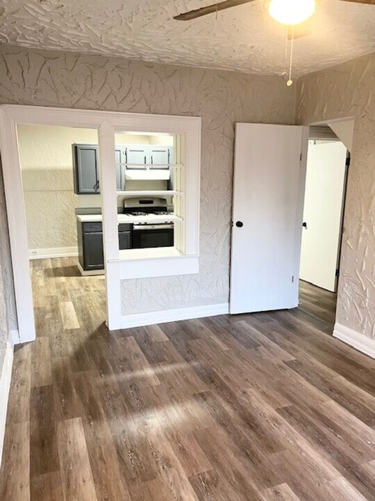 432 Brookside St in Colorado Springs, CO - Building Photo
