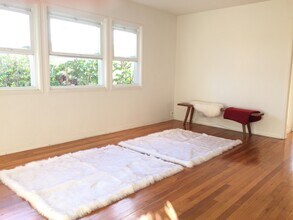 1131 Bay Street, Unit Unit A in Santa Monica, CA - Building Photo - Building Photo