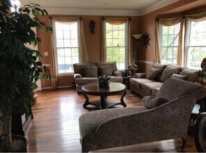 43694 Lucketts Bridge Cir in Ashburn, VA - Building Photo - Building Photo