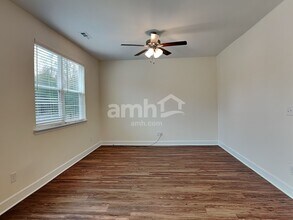 5448 Lake Water Ct in Antioch, TN - Building Photo - Building Photo