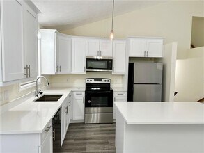 60 Bacchus Dr in Lawrenceville, GA - Building Photo - Building Photo