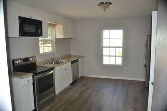 418 E Garrison Ave in Killeen, TX - Building Photo - Building Photo
