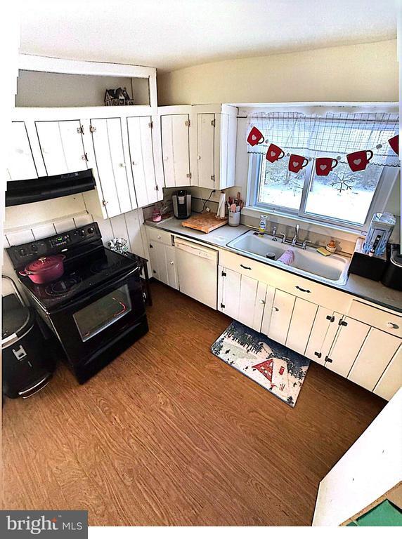 property at 409 Swarthmore Rd