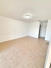 462 NE 210th Circle Ter, Unit 202-9 in North Miami Beach, FL - Building Photo - Building Photo