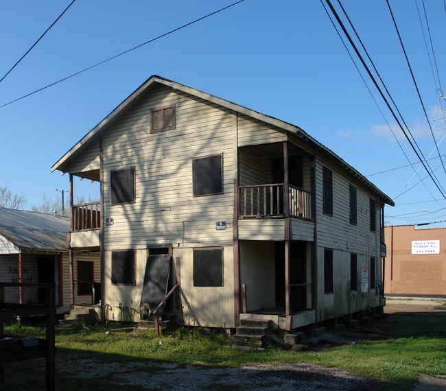 260 Washington Ave in Mobile, AL - Foto de edificio - Building Photo