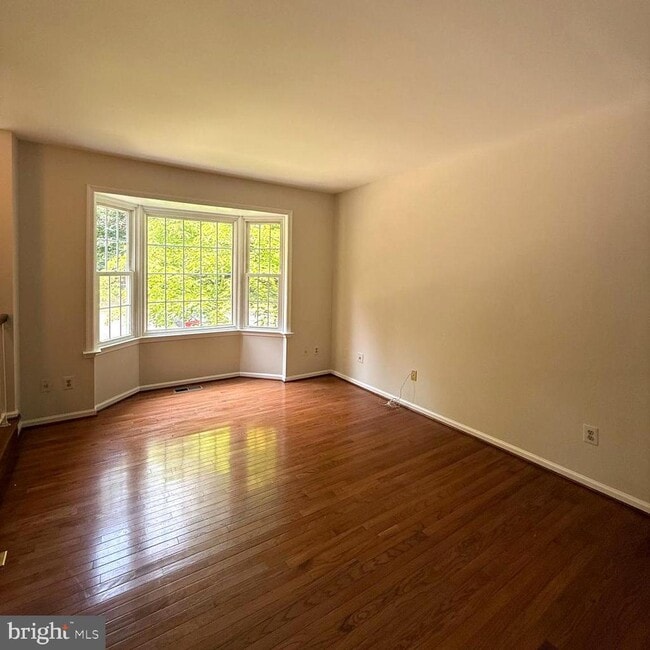 property at 8442 Springfield Oaks Dr