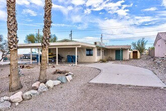 870 Sand Dab Dr in Lake Havasu City, AZ - Building Photo - Building Photo
