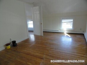 6 Lincoln Ave in Somerville, MA - Building Photo - Building Photo