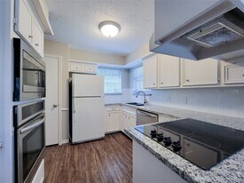 6606 Brittany Park Ln in Houston, TX - Building Photo