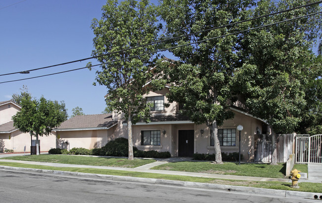 1351-1355 Hillandale Ave in La Habra, CA - Building Photo - Building Photo