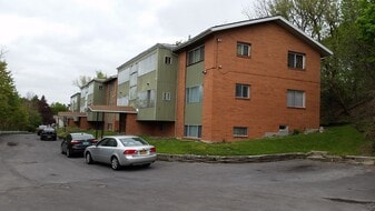 223 East Ave, Unit B4
