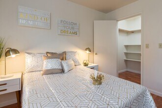 4061 Park Center Ln, Unit D in Fremont, CA - Foto de edificio - Building Photo