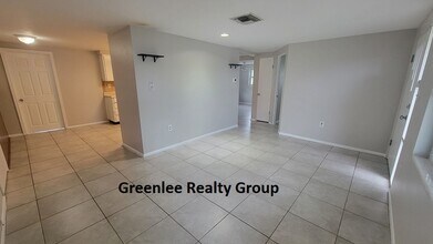 4536 Belfast Dr in New Port Richey, FL - Building Photo - Building Photo