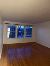 8115 Kilpatrick Ave in Skokie, IL - Building Photo - Building Photo