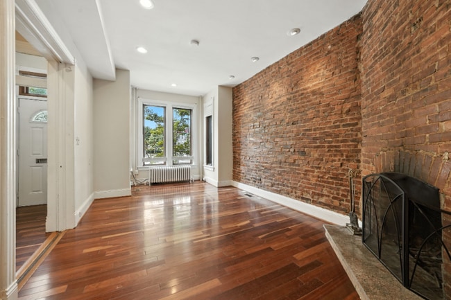 1202 Florida Ave NE in Washington, DC - Building Photo - Building Photo